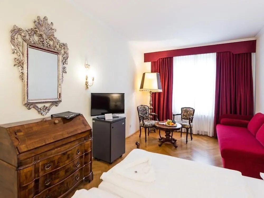 Hotel Royal Vienna 4*,