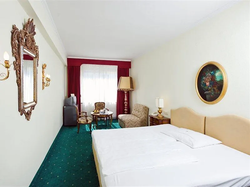 Hotel Royal Vienna 4*,