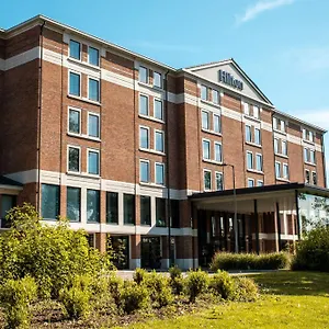 מלון Hilton London Heathrow Airport Terminal 5 הית'רו