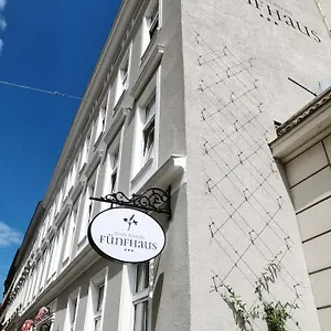 Pensjonat Hotel-pension Fuenfhaus, Wiedeń