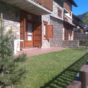 https://pirineo-suites-baqueira-aiguestortes.catalonia-hotels.com