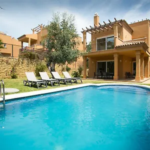 https://villas-altos-de-marbella.es-andalucia.com